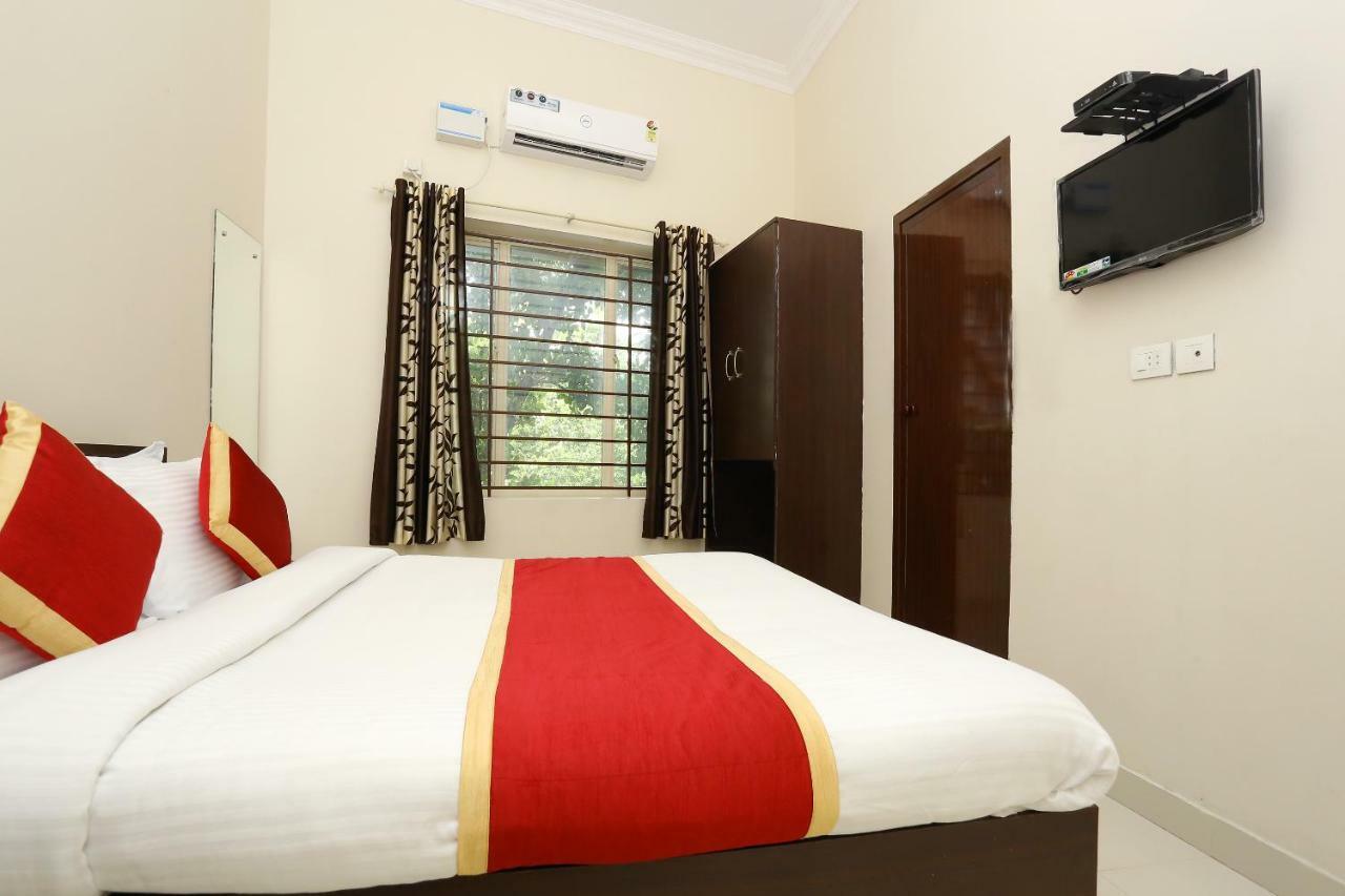 Oyo 9118 Saravana Inn Thiruvananthapuram Exterior photo