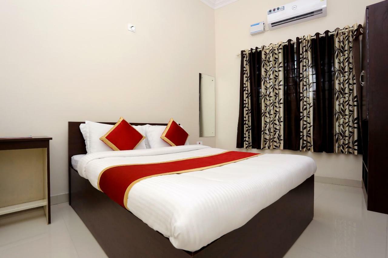 Oyo 9118 Saravana Inn Thiruvananthapuram Exterior photo