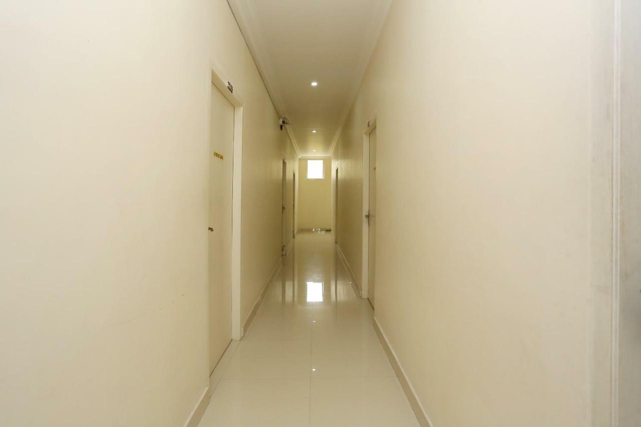 Oyo 9118 Saravana Inn Thiruvananthapuram Exterior photo