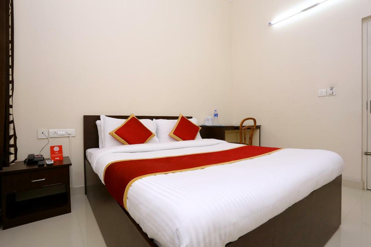 Oyo 9118 Saravana Inn Thiruvananthapuram Exterior photo